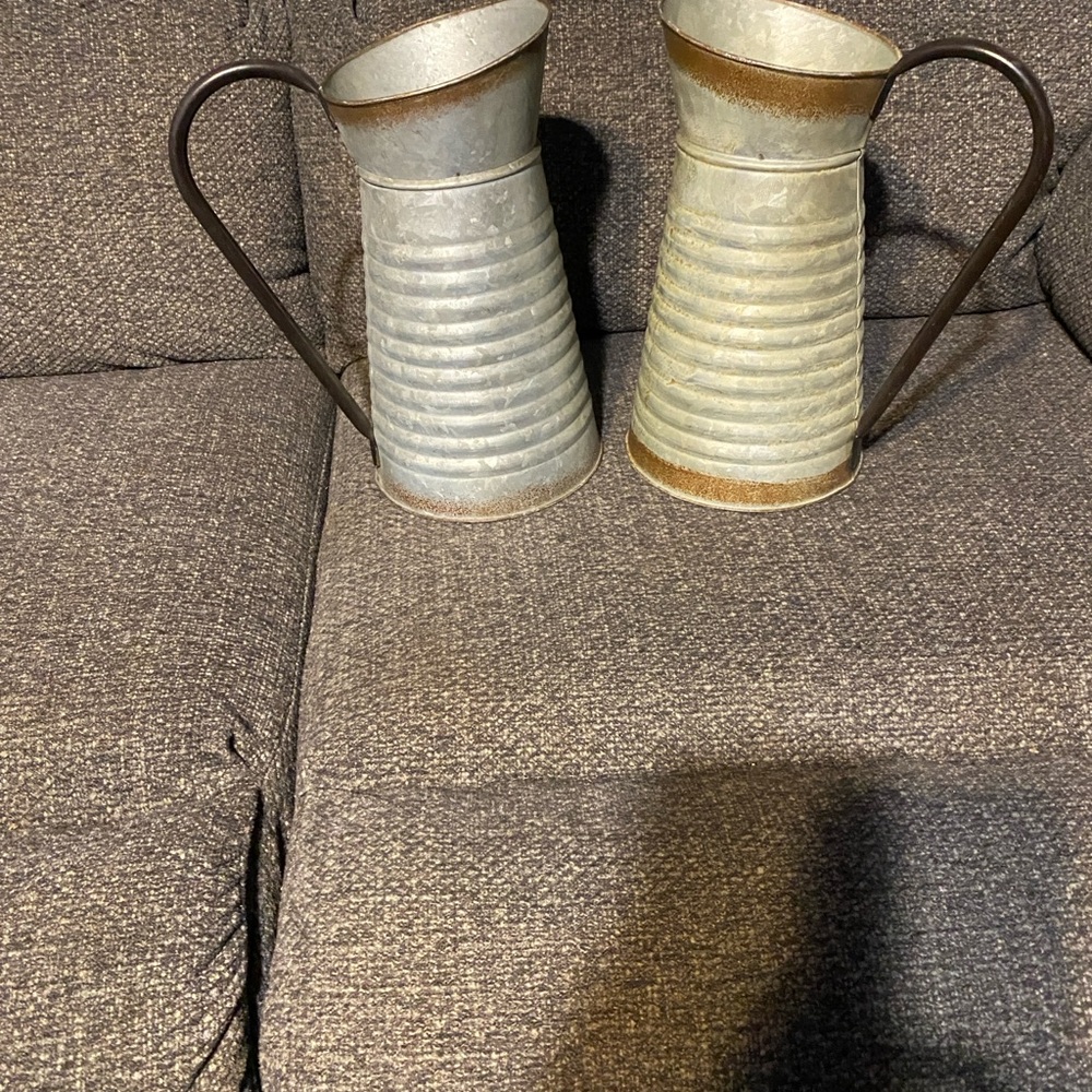 Vintage-Inspired Metal Vase Set with Handles